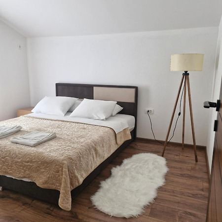 Knezevic Apartman Podgorica Eksteriør billede