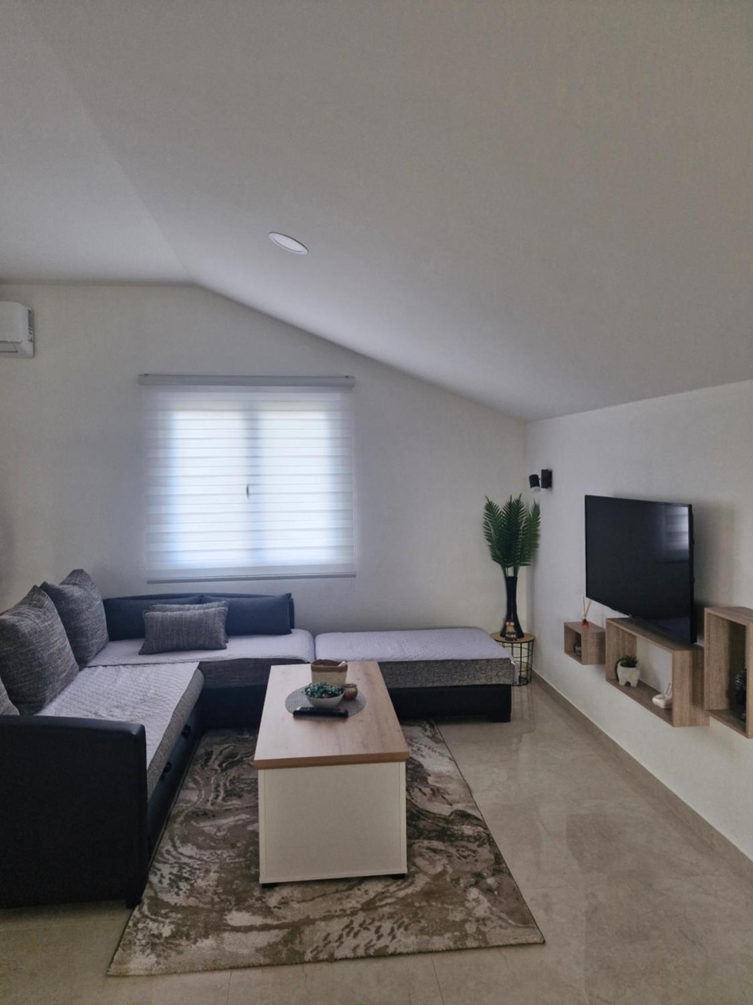 Knezevic Apartman Podgorica Eksteriør billede